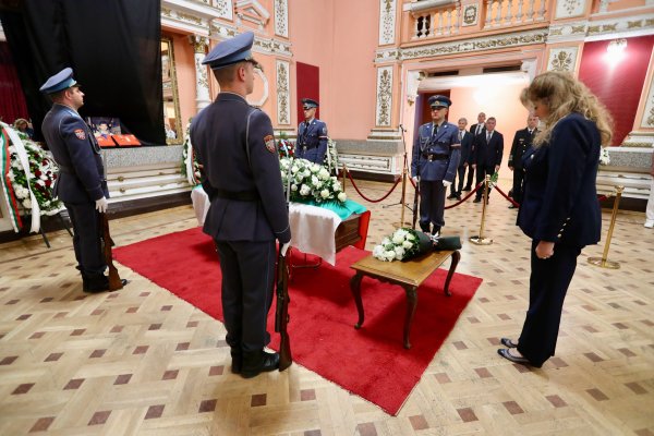 Последна почит на втория български космонавт генерал-майор о.р. Александър Александров